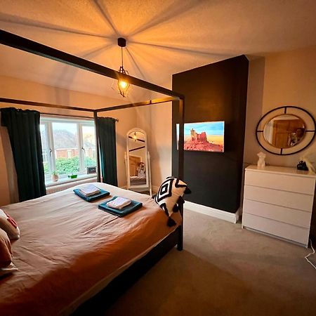 Lovely, Sunny House, By The Beach & Centre! Lytham St Annes Dış mekan fotoğraf
